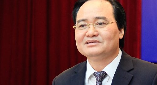 Bộ trưởng Phùng Xuân Nhạ phát biểu tại tọa đàm. Ảnh: Dương Tâm
